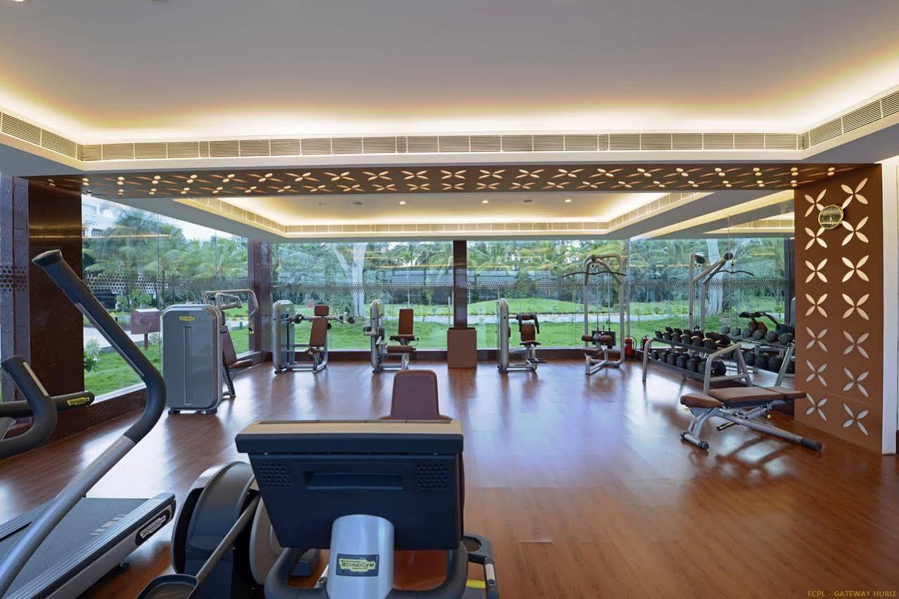 Hotel Naveen Lakeside Hubli Exterior photo